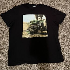 Men’s Baby Yoda T-Shirt